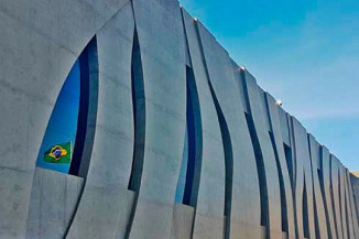 Mesmo preso, alimentante não fica isento de pagar pensão para filho menor, decide STJ