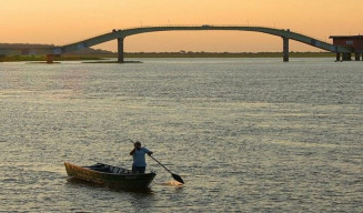 Campanha da Sanesul quer envolver a comunidade na preservação dos rios