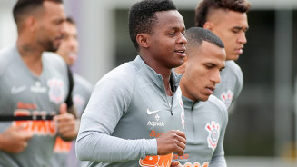 Agente de Cazares e Otero empresta R$ 3,2 milhões ao Corinthians