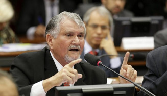 Zeca do PT é inocentado de ação por desvio em contrato de publicidade no STJ