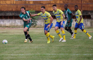 Dourados atropela "saco de pancadas" por 6 a 0 em casa e continua firma na liderança