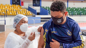 Campo Grande vacina mais de 10 mil pessoas no feriado