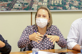 Apadrinhada de Délia Razuk, vereadora Liandra abre mão de relatoria da CPI da Covid