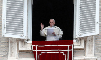 Papa pede que FMI e Banco Mundial reduzam dívidas de países pobres