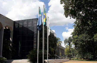 Ministério Público e Tribunal de Contas recomendam reajuste zero a servidores públicos