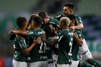 Palmeiras goleia o Universitario por 6 a 0 no Allianz Parque