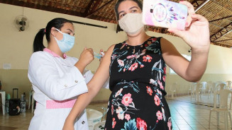Campo Grande vacina pessoas com mais de 55 anos nesta segunda-feira
