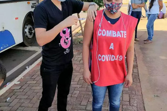 Com campanha de imunização adiantada, Japorã já está vacinando pessoas com 35 anos