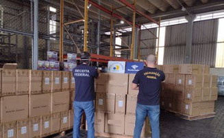 Operação apreende mais de 16 mil desbloqueadores de TV por assinatura