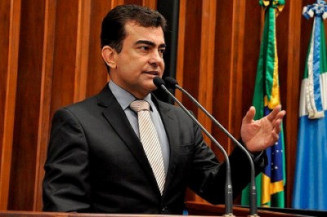 Deputado Marçal propõe auxílio a parentes de vítimas da Covid-19