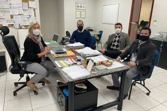 Zanoni e equipe se reúnem com Estado para tratar de programas habitacionais