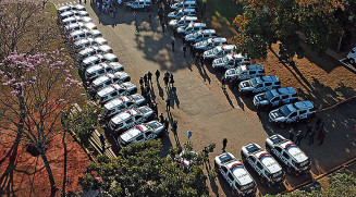 Governador entrega 48 viaturas e lança programa que visa reduzir criminalidade