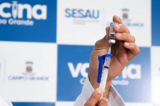 Quem tem 28 anos ou mais pode se vacinar contra Covid na Capital