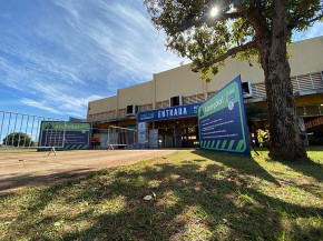 Dourados vacinou 7.600 pessoas em 24 horas e bate novo recorde