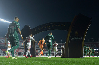 Palmeiras e São Paulo decidem vaga na semi da Libertadores nesta terça