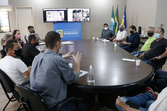 Marçal reúne empresários para buscar adequações na nova Coronel Ponciano