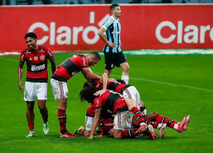 Flamengo mostra força e goleia Grêmio na Copa do Brasileiro