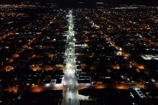 Prefeitura entrega iluminação de mais de 3km da Hayel Bon Faker