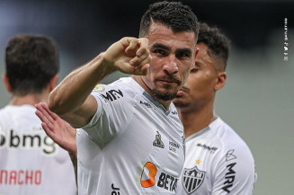 Atlético-MG vence Fortaleza por 2 a 0 e dispara na liderança