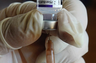 Pfizer anuncia que vacina é segura e induz resposta imune em crianças de 5 a 11 anos