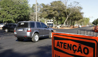 Reforma do Parque: Avenida do Poeta tem mudanças no trânsito nesta semana
