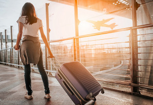 Adolescentes maiores de 12 anos precisam portar RG em viagens