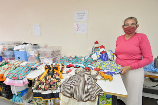 Na Capital, projeto de economia solidária muda a vida de mulheres