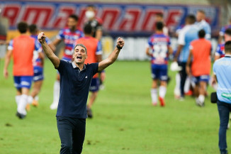 Fortaleza, São Paulo, classificação, Vojvoda — Foto: Kid Jr. / SVM