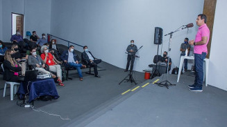 Marquinhos Trad começa a discutir desobrigação do uso de máscaras na Capital