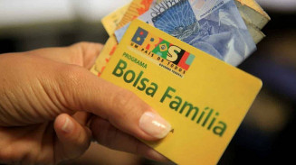 Bolsa Família faz seu último pagamento nesta sexta-feira e será encerrado