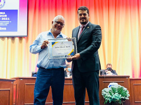 Professor Darcizio é homenageado na Câmara de Dourados