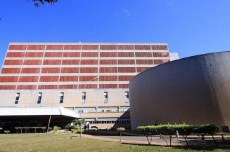 Aberto Processo Seletivo para contratação de médicos e nutricionistas