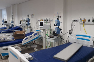 Leitos UTI no Hospital Universitário (HU) Maria Aparecida Pedrossian, em Campo Grande (MS) — Foto: SES/Reprodução