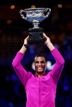 Nadal é campeão do Australian Open e se torna maior vencedor de Grand Slams