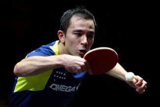 Hugo Calderano vence mais uma em Cingapura — Foto: Yong Teck Lim/Getty Images