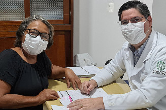 Dr. Victor Rocha cumpre promessa e zera fila de espera de mastologia antes do Carnaval