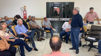 André Puccinelli avalia agendas com apoiadores no Sudoeste de MS