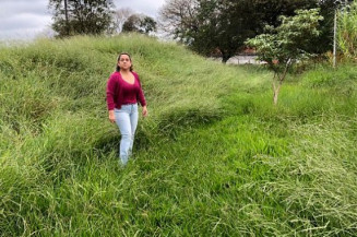 Lia Nogueira cobra limpeza e revitalização da Praça do Cinquentenário