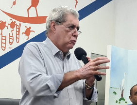 André comemora a chegada da fábrica de celulose da chilena Arauco em MS