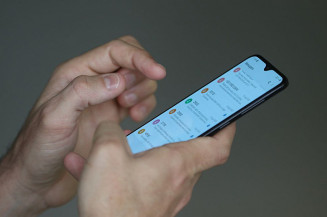 Anatel faz consulta pública para padronizar carregadores de celular