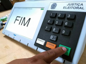 TSE identifica R$ 605 milhões em transações suspeitas de campanhas