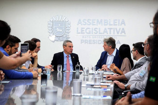 ALEMS recebe projeto de lei que fomenta e expande o transporte ferroviário em MS