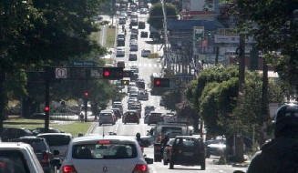 Pagamento à vista do IPVA em 2023 segue com 15% de desconto aos motoristas