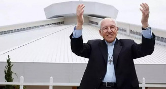 Fundador da Canção Nova, Monsenhor Jonas Abib morre aos 85 anos em SP