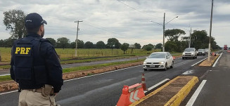 Fiscalização reforçada PRF começou a zero hora desta quinta à operação Natal 2022 em MS e todo o país