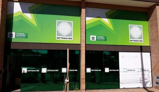 Detran de Dourados suspende atendimento e clientes são informados por sms e e-mail