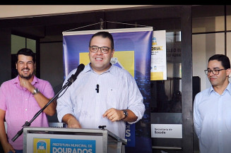 Prefeito Alan Gudes diz que programa vai atender fila de pacientes que residem no município (Foto: Rodrigo Pirola/Prefeitura de Dourados)