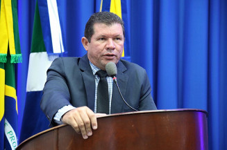 Olavo Sul faz reunião para tratar da segurança nas escolas em Dourados