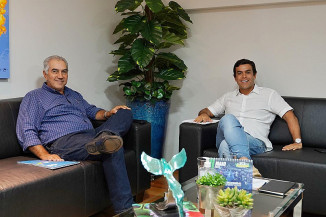 O ex-governador Reinaldo Azambuja esteve reunido com o deputado Beto Pereira (PSDB) nesta semana