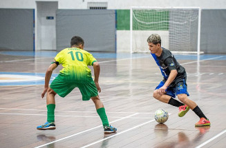 Curso gratuito de treinamento de futsal acontece em Ribas do Rio Pardo neste fim de semana
